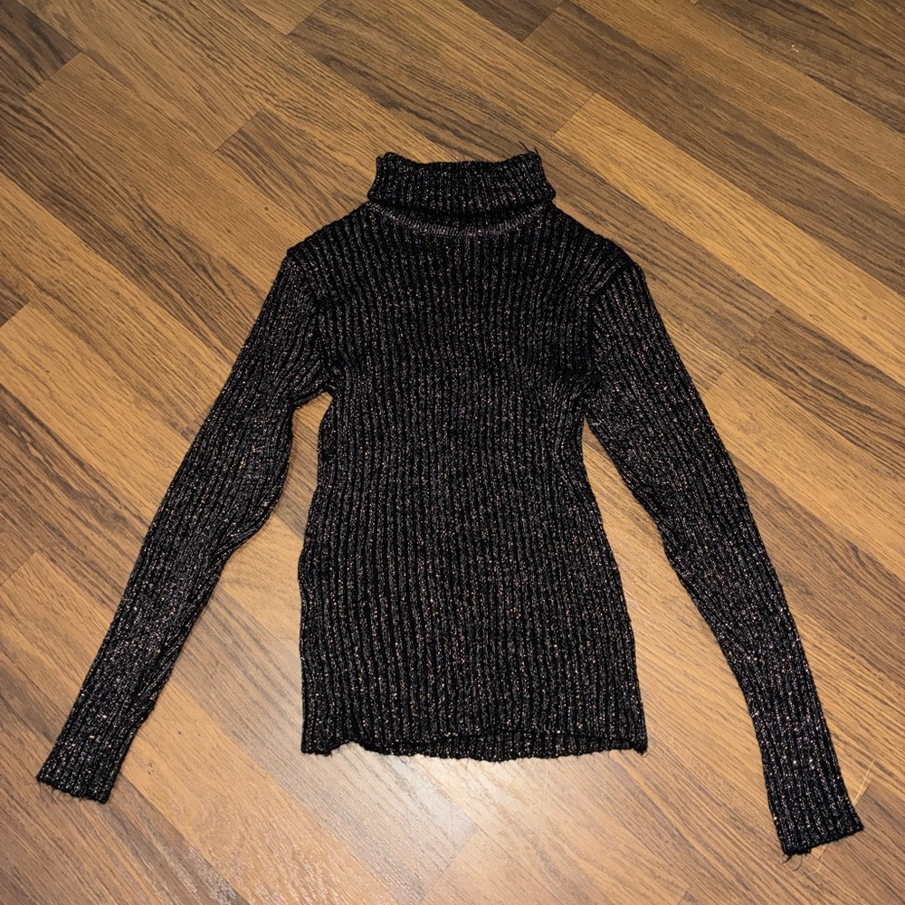 Elegant Black Ribbed Turtleneck Sweater